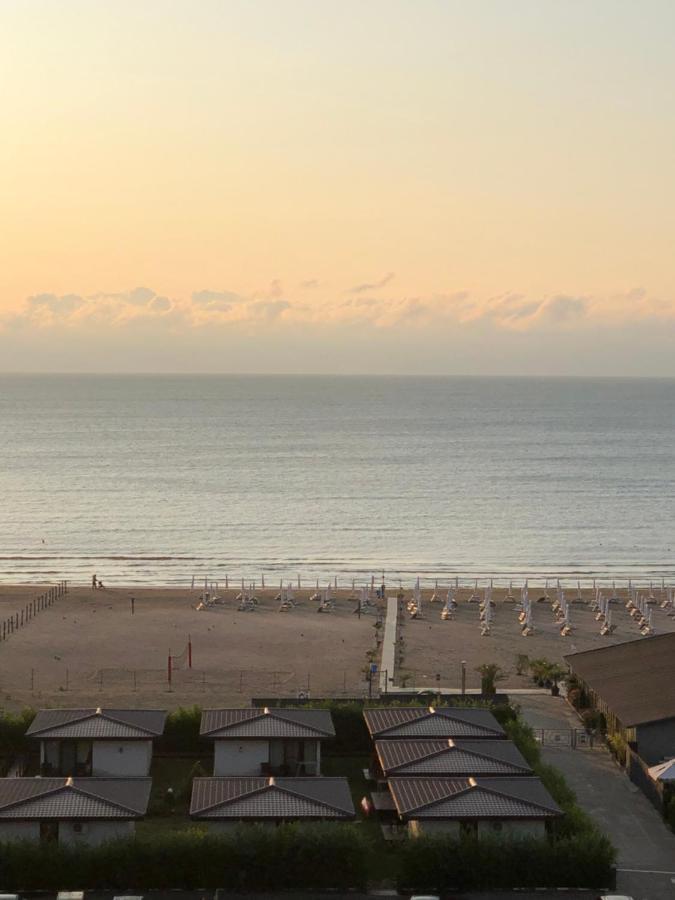 Hotel Marina Surf Năvodari Exteriér fotografie